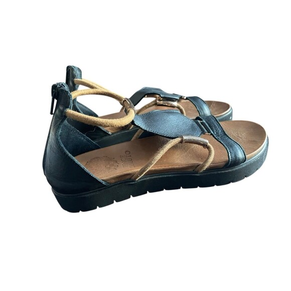 Vince Camuto Black Leather 7.5 / 8 M Flats Ankle Strap Sandals Rose Gold Resort - Picture 4 of 10